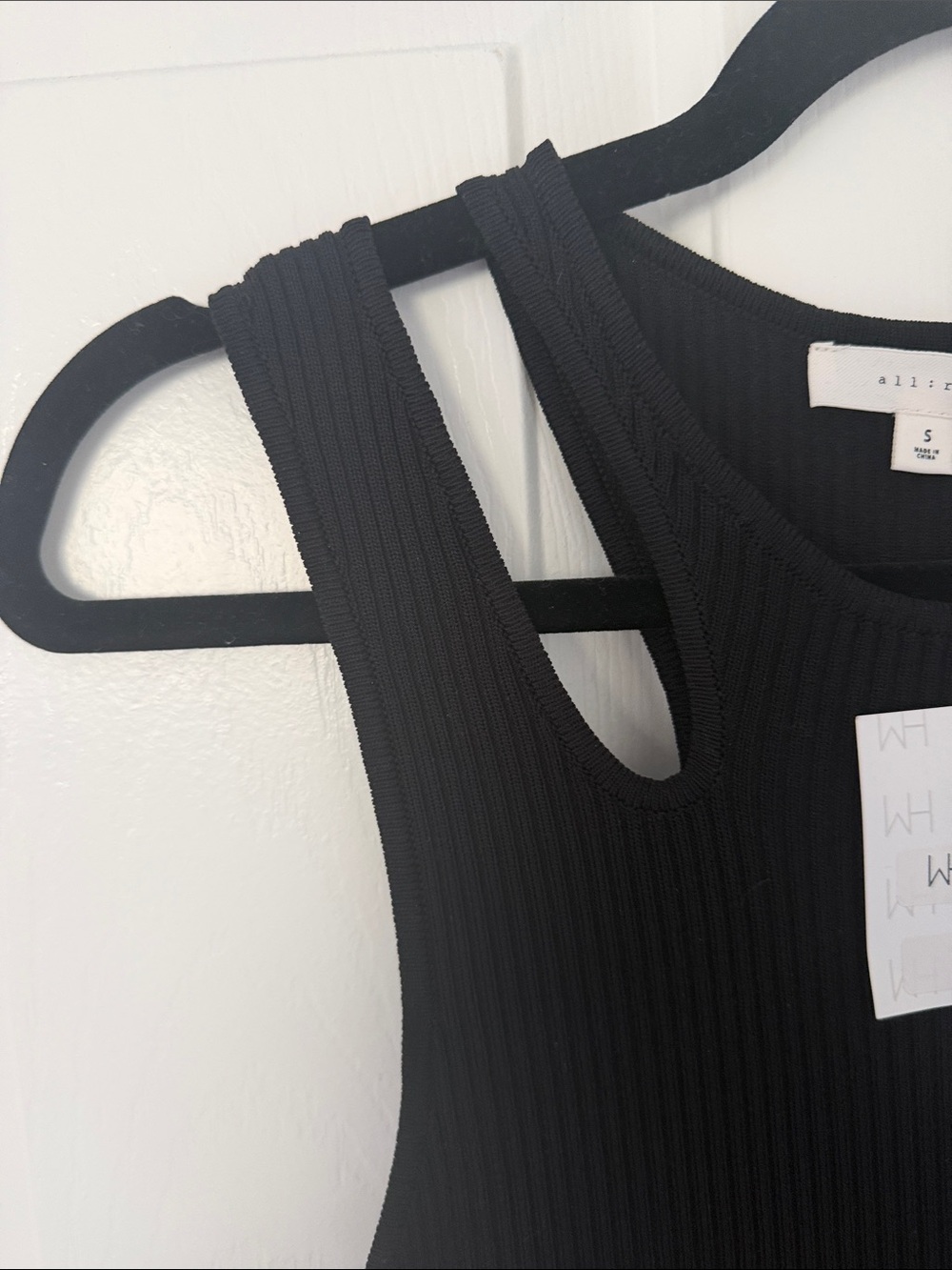 Black Sleeveless Maxi Dress with Shoulder Cutout - Picture 4 of 5